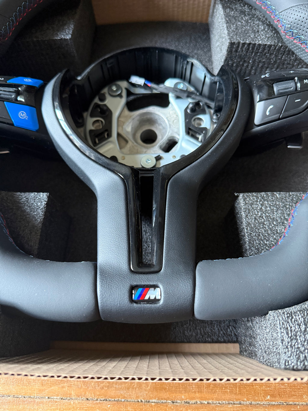 BMW Flat bottom steering wheel F series